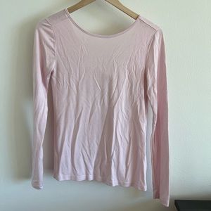 Athleta Twist Back Long Sleeve Top never worn
